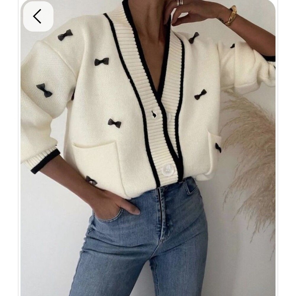 Cream Chunky Knit Cardigan with Black 3D Ribbon Bow Accents V-Neck Size XL
